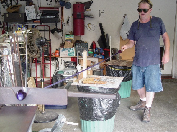 Pulling furnace glass bead cane - same process as murrine, just no hole